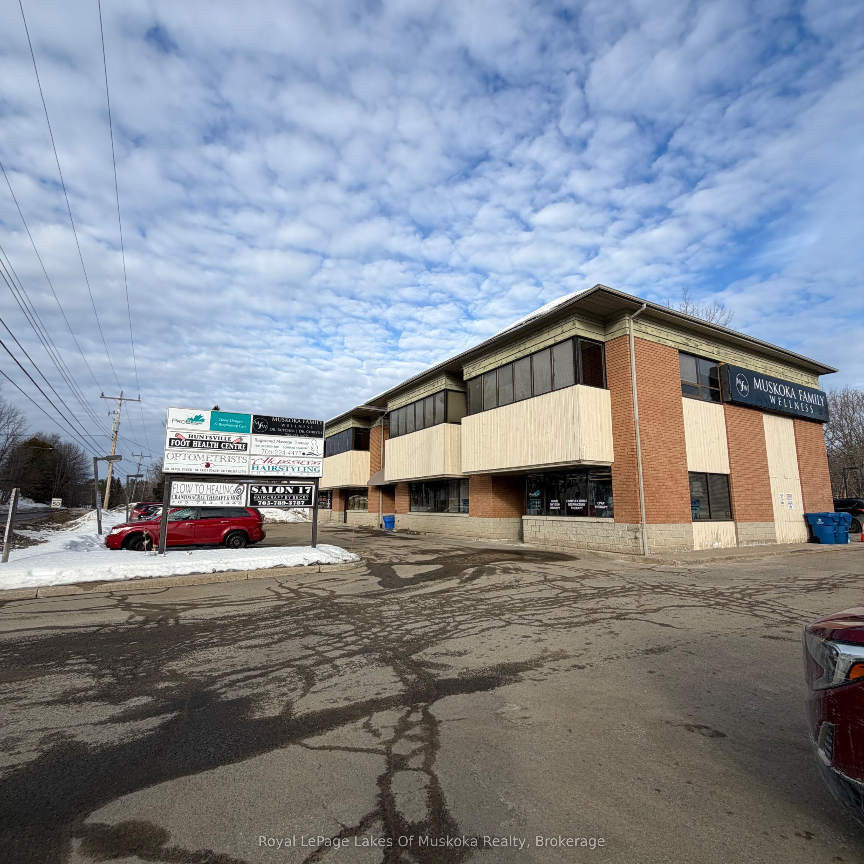 Unit 3-367 Muskoka Rd 3 Road N, Huntsville, ON, P1H 1H6