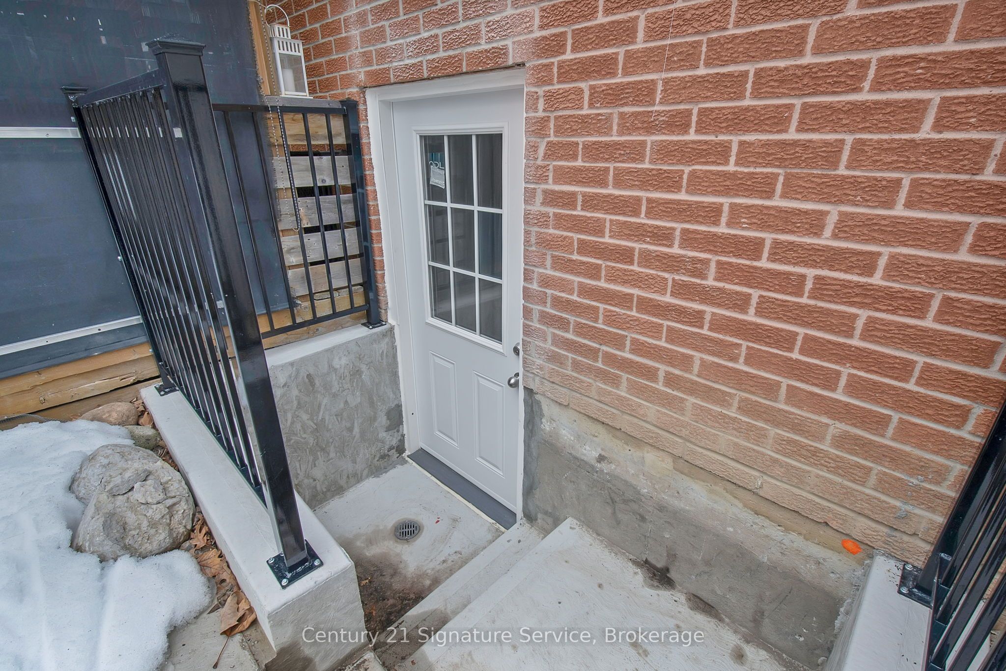 Additional image 5 of Basement-6357 Neuchatel Road, Mississauga, ON, L5N 2J7