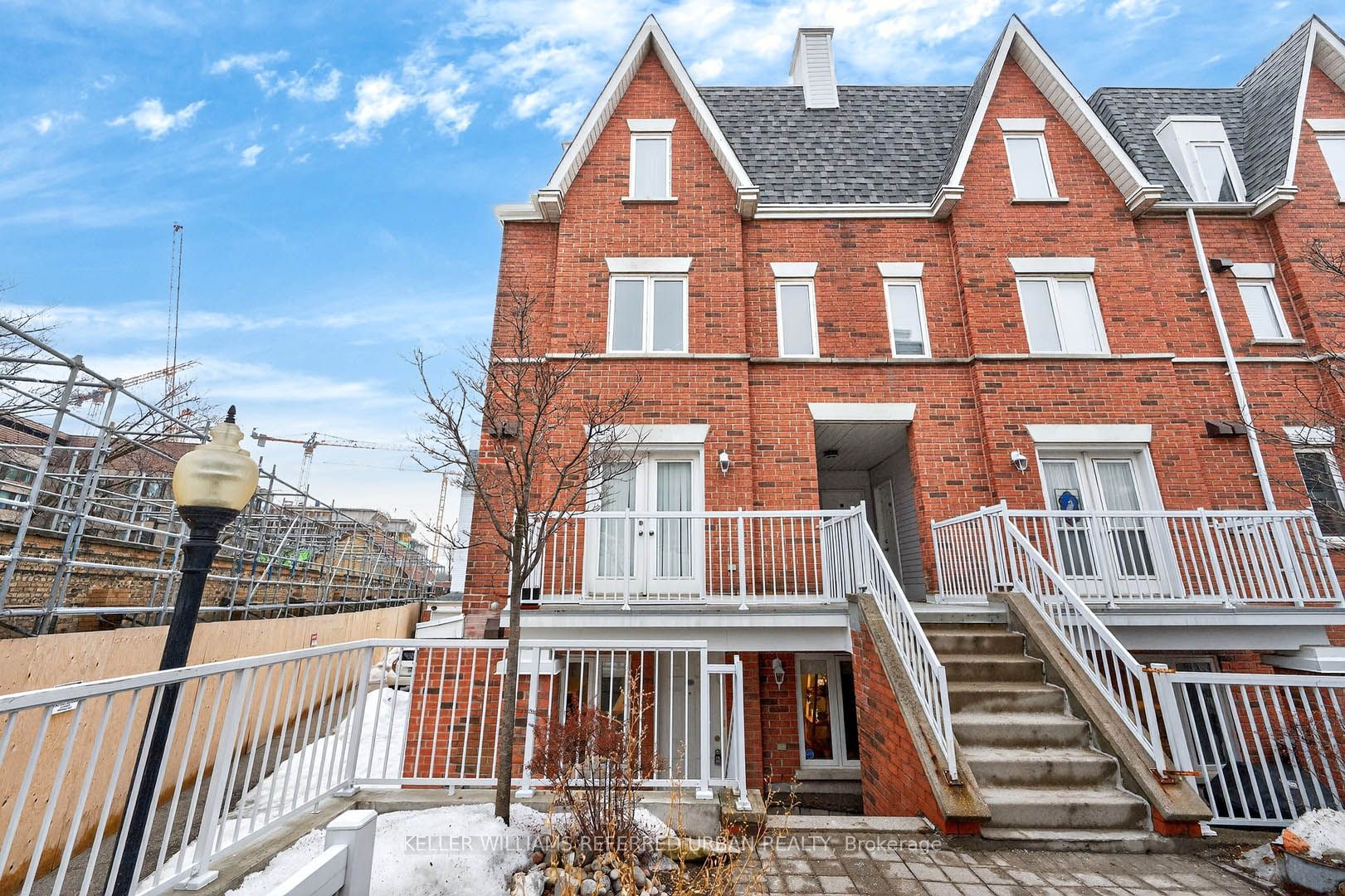 3203-12 Sudbury Street, Toronto, ON, M6J 3W7