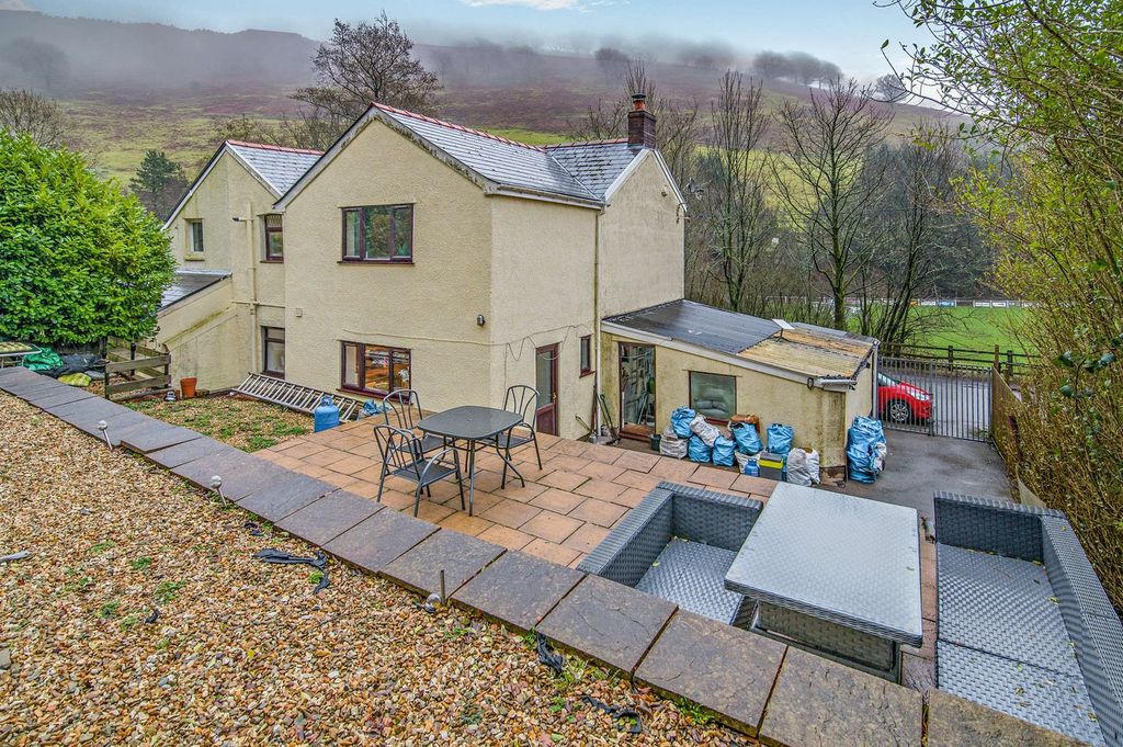 Additional image 28 of 4 bed semi-detached house for saleSix Bells, Abertillery NP13