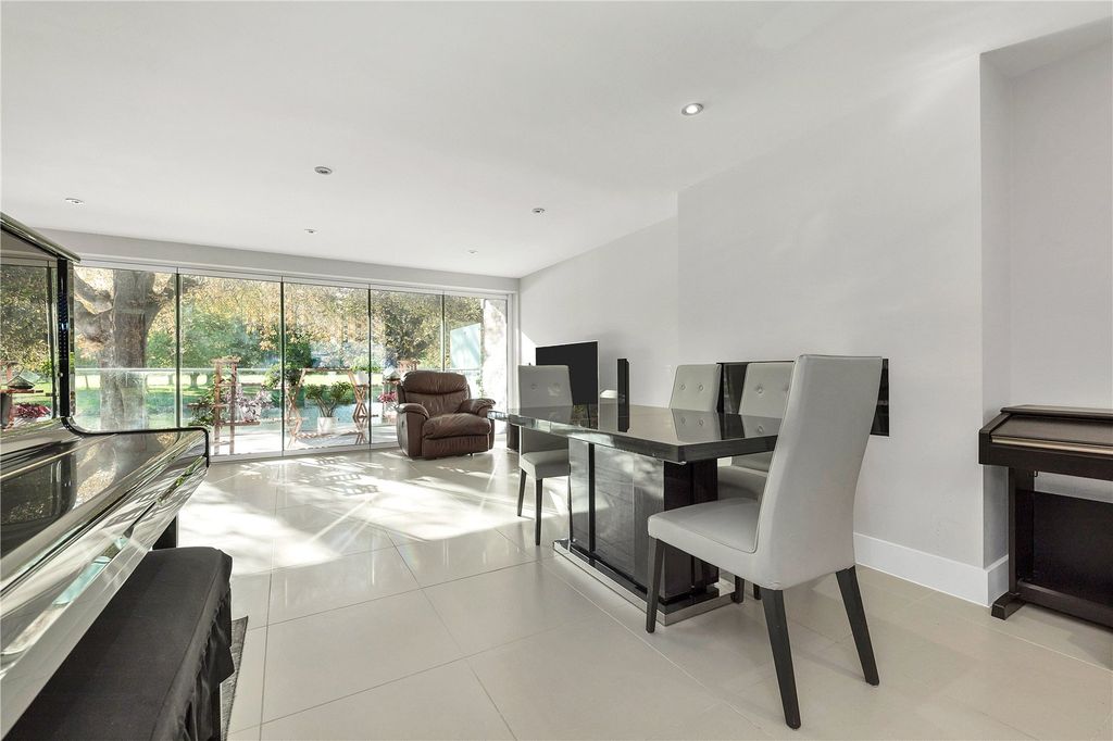 Additional image 4 of 5 bed detached house for saleWater Street, Cambridge, Cambridgeshire CB4