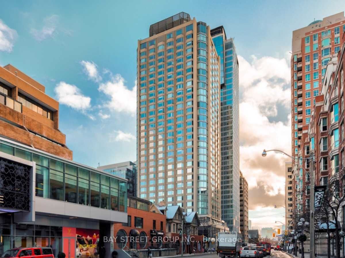 1905-155 Yorkville Avenue, Toronto, ON, M5R 1C4