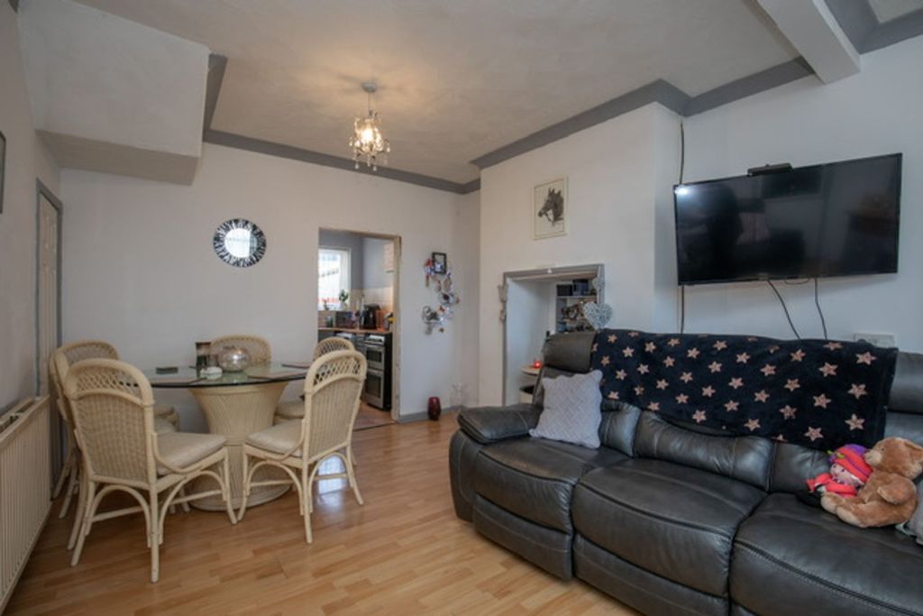 Additional image 6 of 3 bed terraced house for saleNorth Clive Street, Cardiff CF11