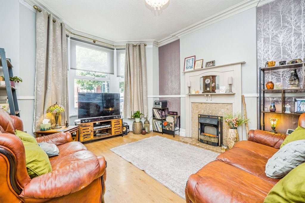 Additional image 5 of 4 bed end terrace house for saleCourtenay Road, Splott, Cardiff CF24