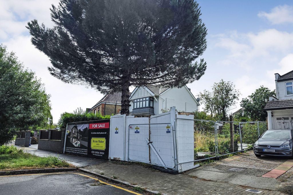 Additional image 3 of Land for saleSalmon Street, London NW9