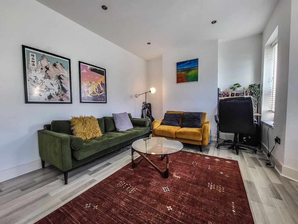 Additional image 12 of 3 bed flat for saleAtlas Road, Cardiff CF5