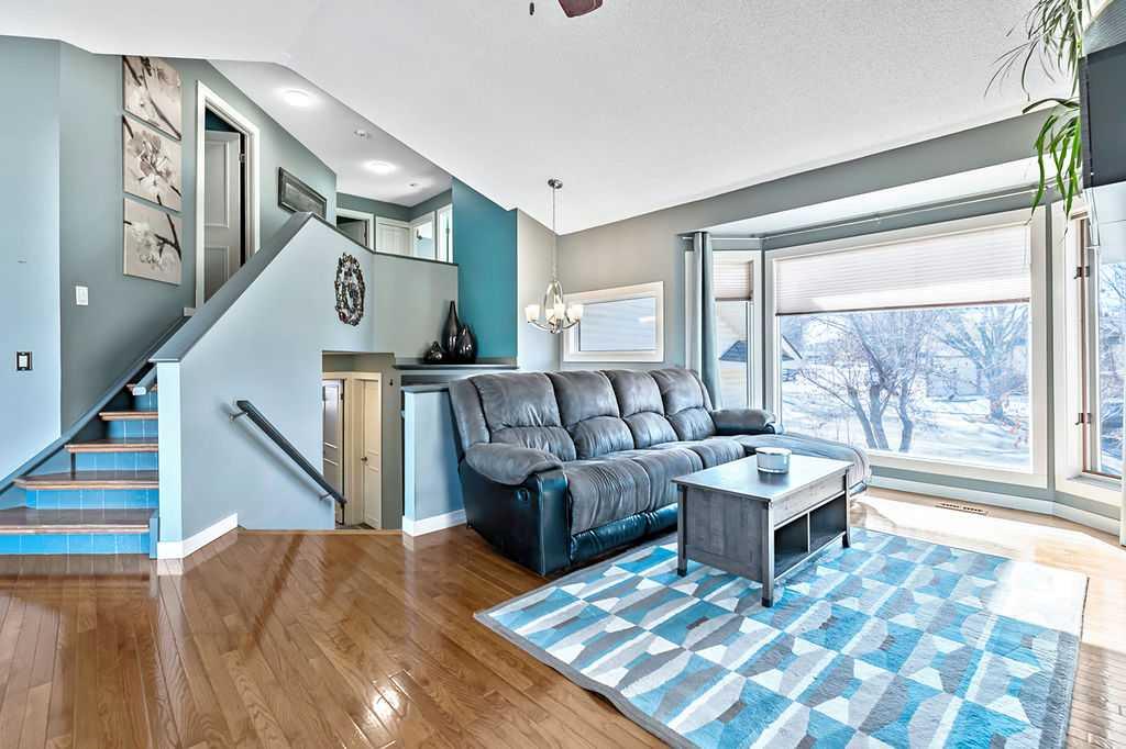 Additional image 5 of 851 Mckenzie Drive SE, Calgary, AB, T2Z 1W3