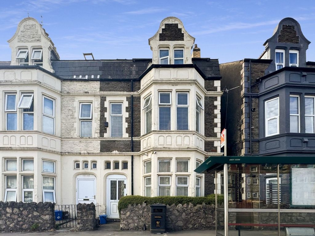 6 bed semi-detached house for saleNewport Road, Cardiff CF24