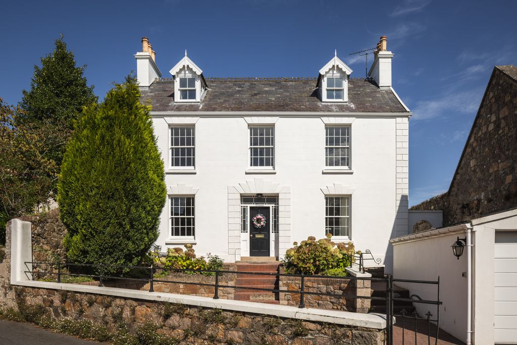 Additional image 2 of 4 bed detached house for saleLa Grande Route De Faldouet, St. Martin, Jersey JE3