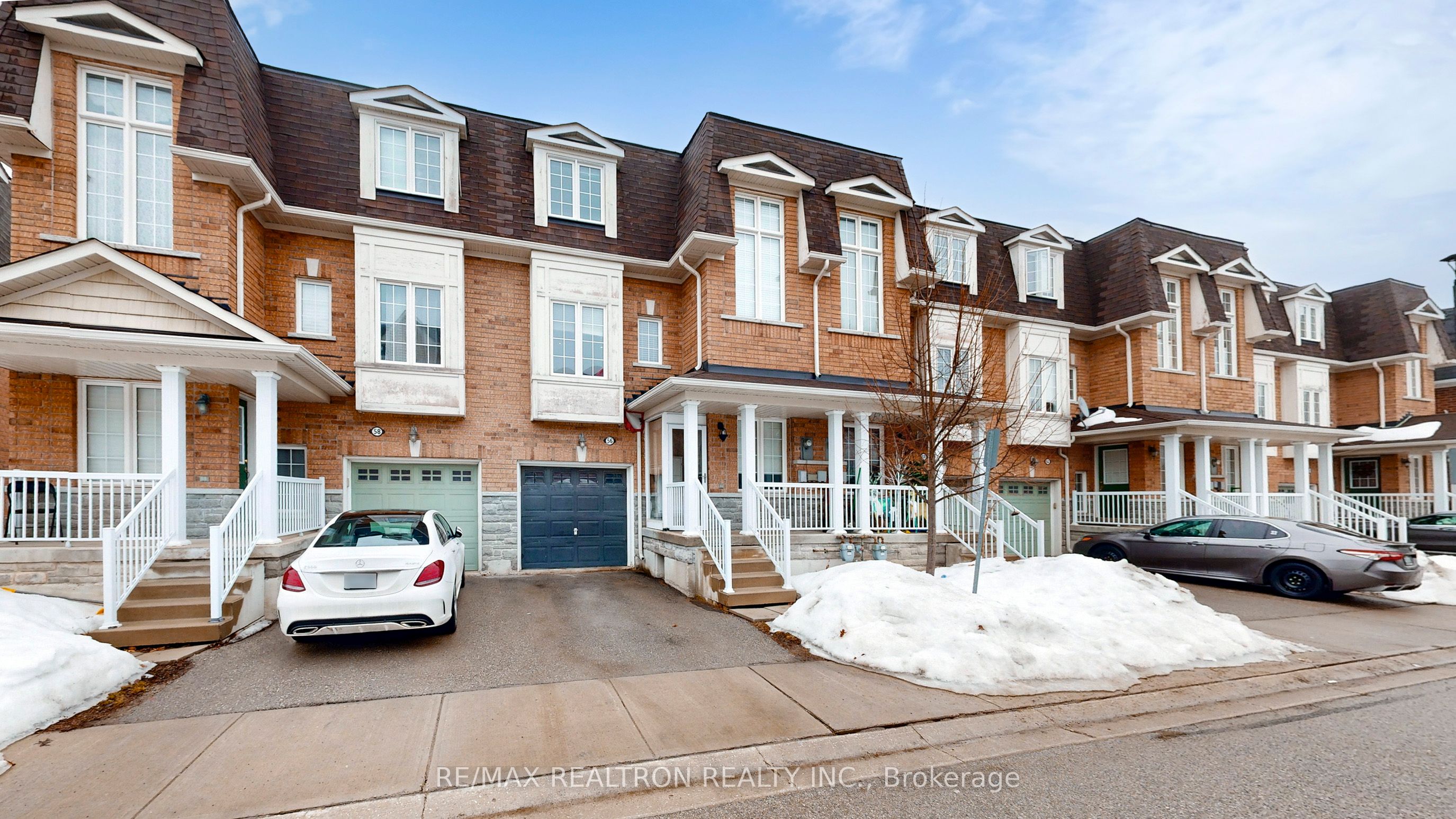 Additional image 2 of 56-15 Old Colony Road, Richmond Hill, ON, L4E 4L5