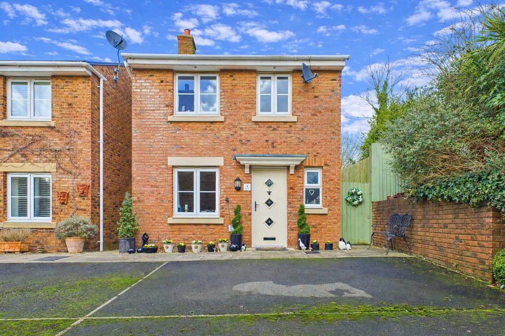 Additional image 18 of 3 bed detached house for saleLlanmelin Gardens, Ash Tree Road, Caerwent, Caldicot NP26