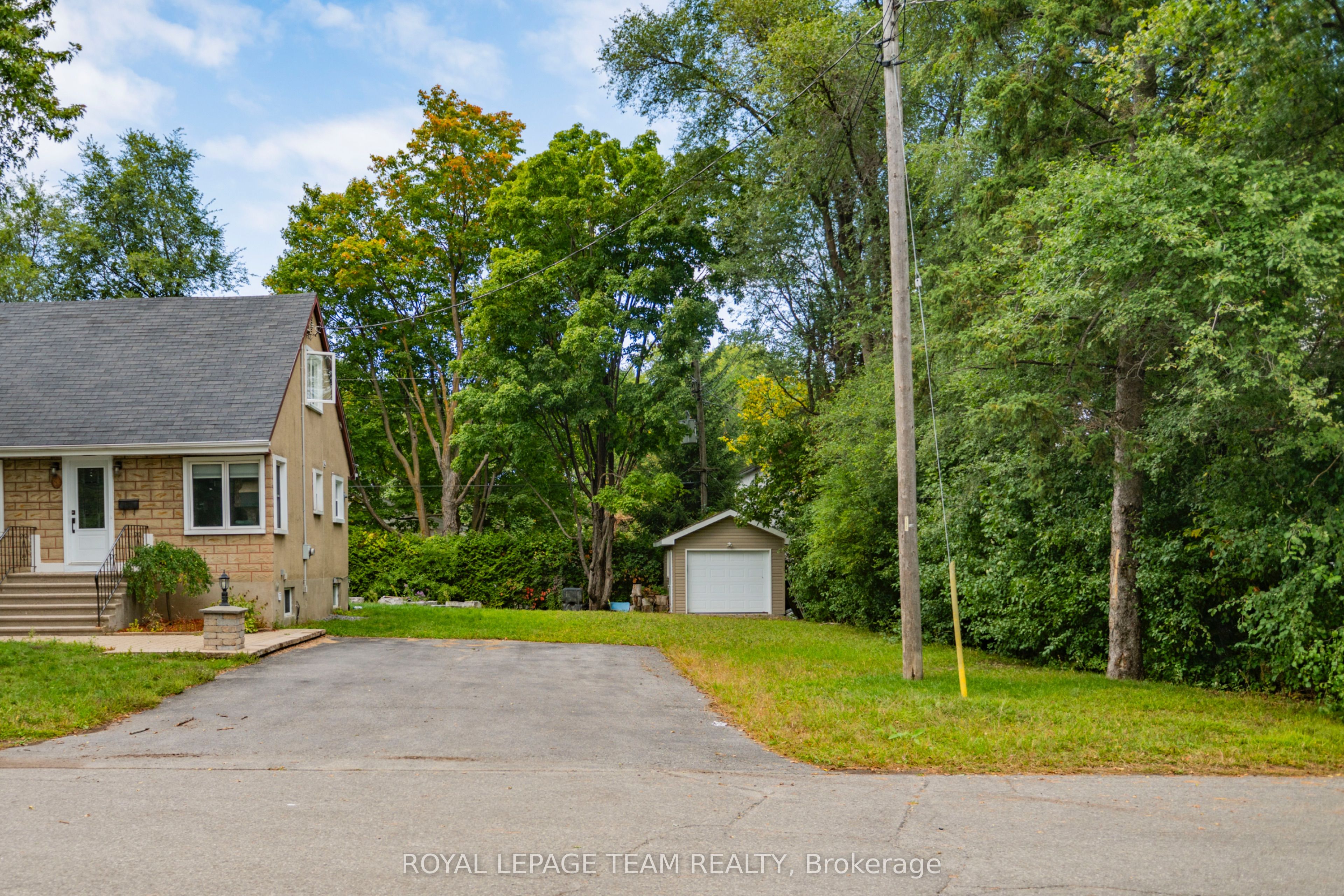 Additional image 2 of 7 Tower Road, Ottawa, ON, K2G 2E2