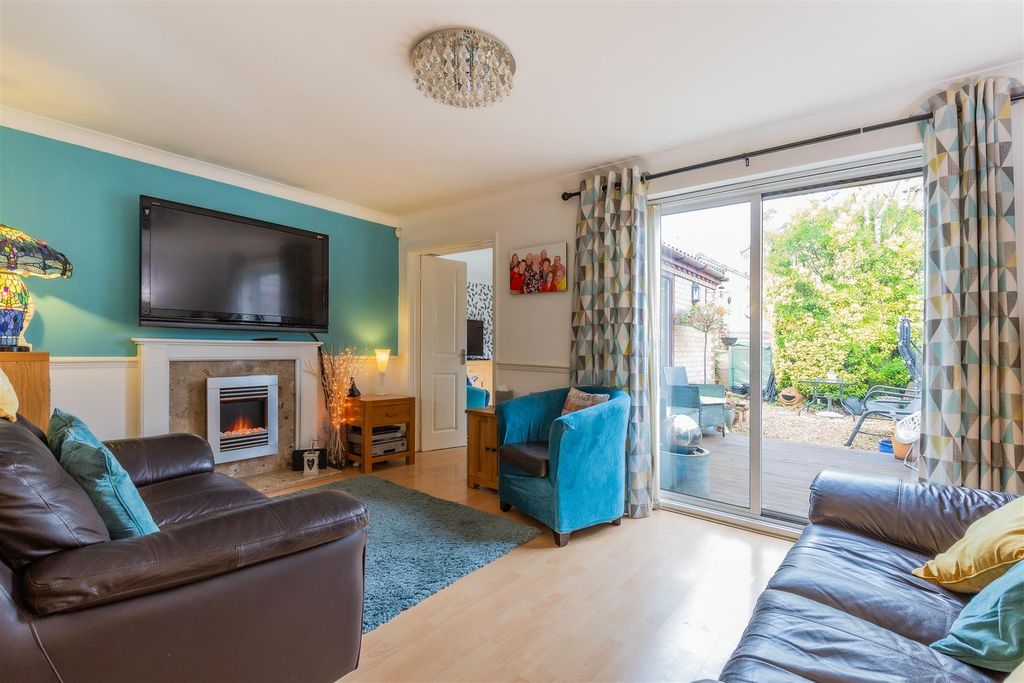 Additional image 6 of 4 bed detached house for saleArundel Place, City Gardens, Cardiff CF11