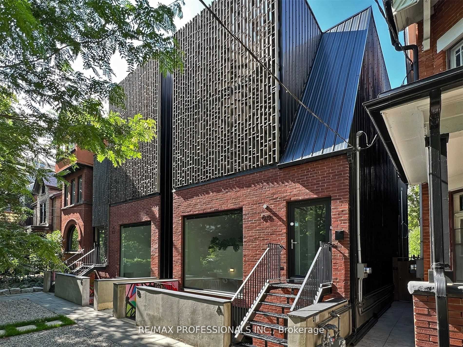 Unit A-60 Melbourne Avenue, Toronto, ON, M6K 1K7