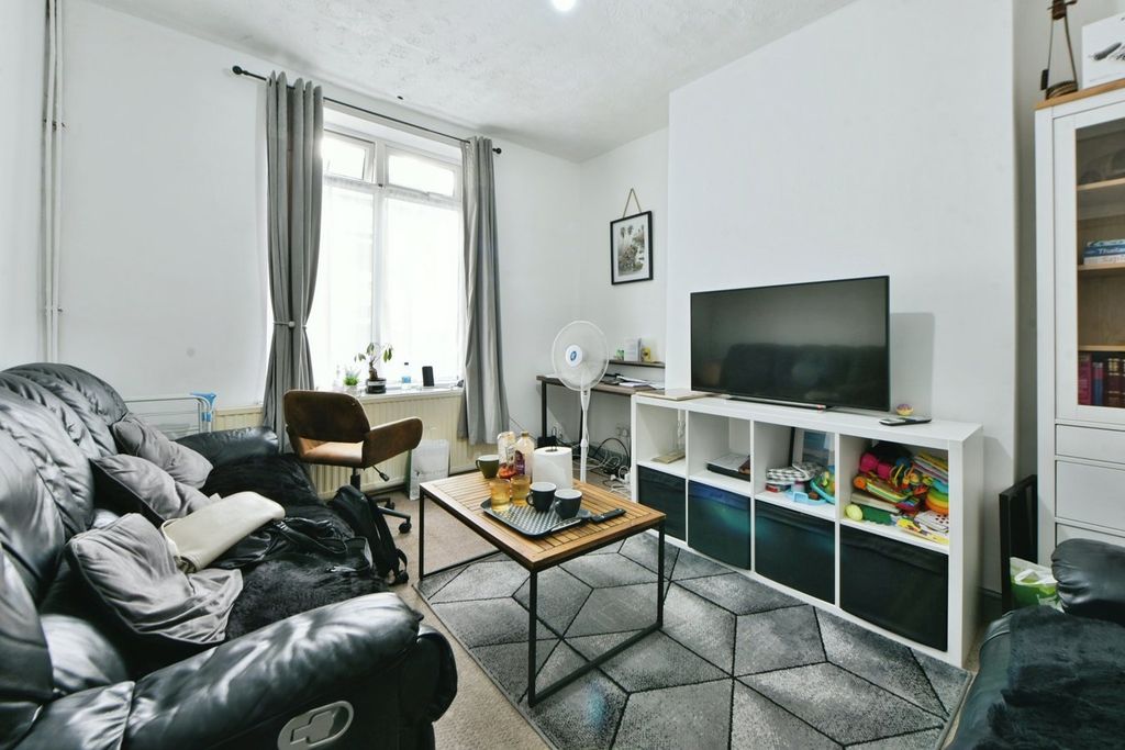 Additional image 2 of 3 bed terraced house for saleNorfolk Street, Hyde SK14