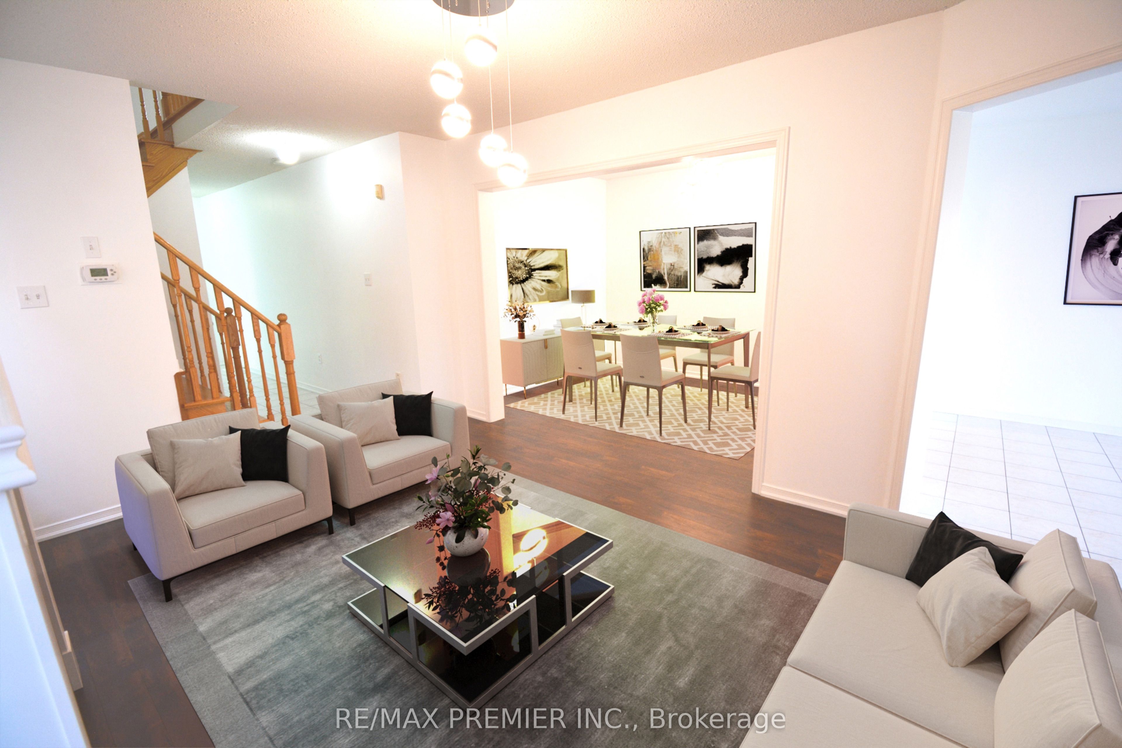 126 Pinedale Gate, Vaughan, ON, L4L 8X3 photo 4