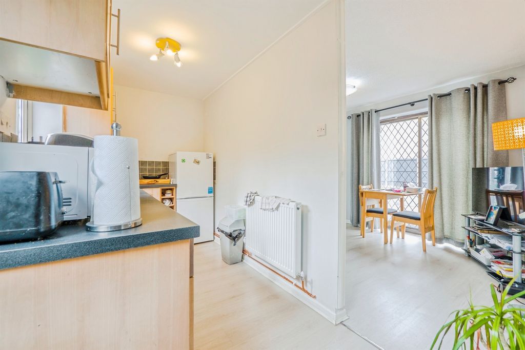 Additional image 4 of 1 bed flat for saleDownlands Way, Rumney, Cardiff CF3