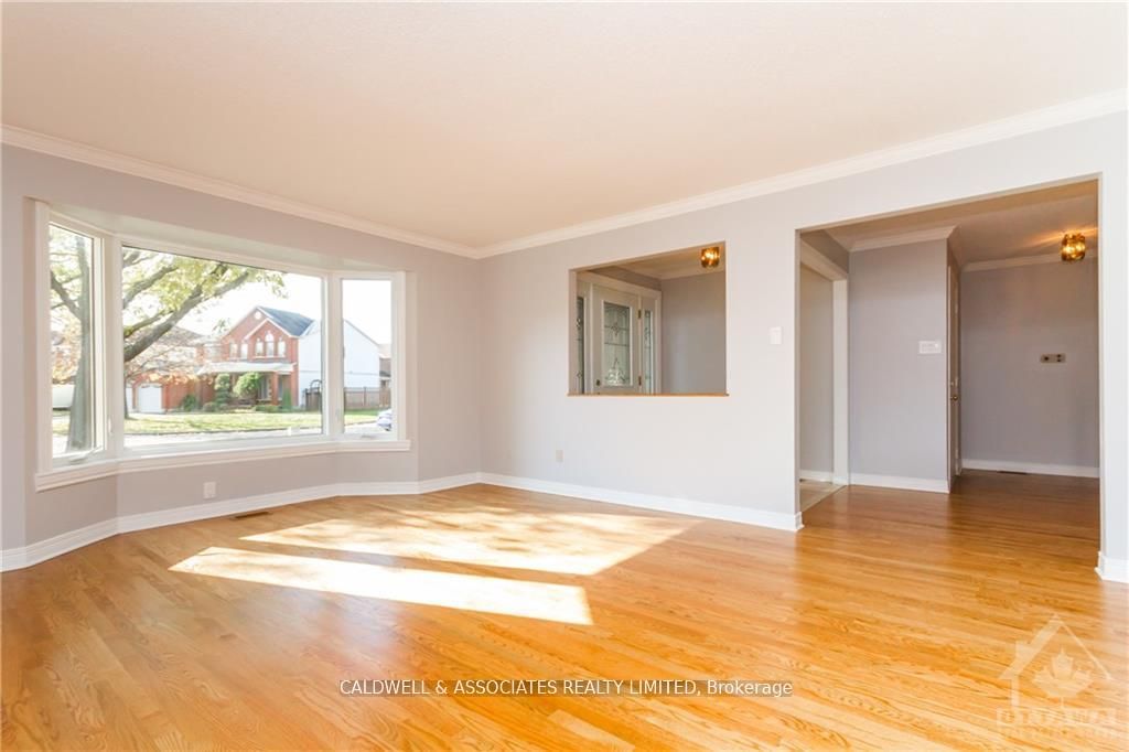 Additional image 4 of 13 Sai Crescent, Ottawa, ON, K1G 5N7