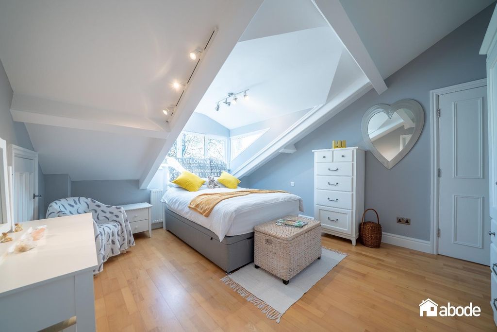 Additional image 25 of 4 bed flat for saleGreen Lane, Mossley Hill, Liverpool L18
