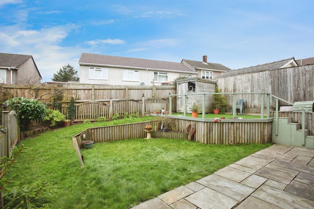 3 bed semi-detached house for saleByron Place, St. Dials, Cwmbran NP44