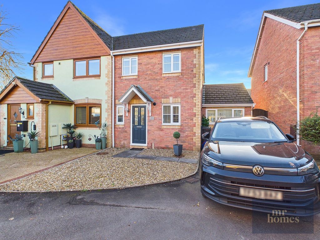 2 bed semi-detached house for salePalmers Drive, Park View Grove, Cardiff CF5