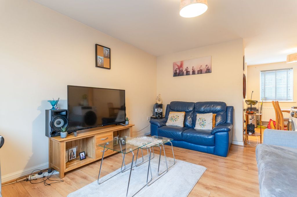 Additional image 6 of 2 bed flat for saleLlanidloes Mews, Newport NP10