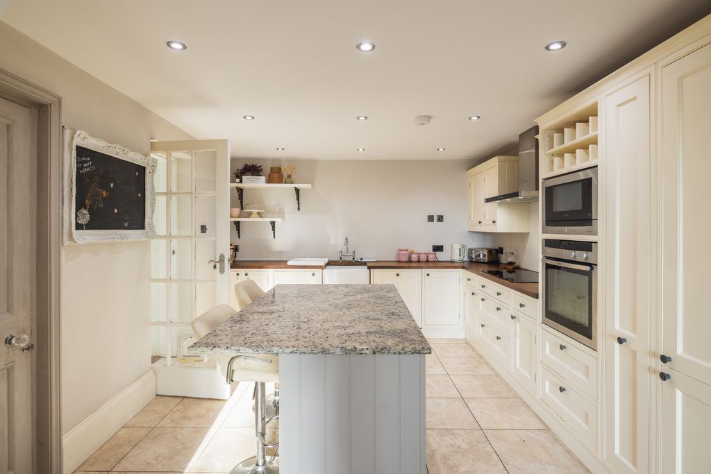 Additional image 18 of 5 bed detached house for saleLe Mont Cambrai, St. Lawrence, Jersey JE3