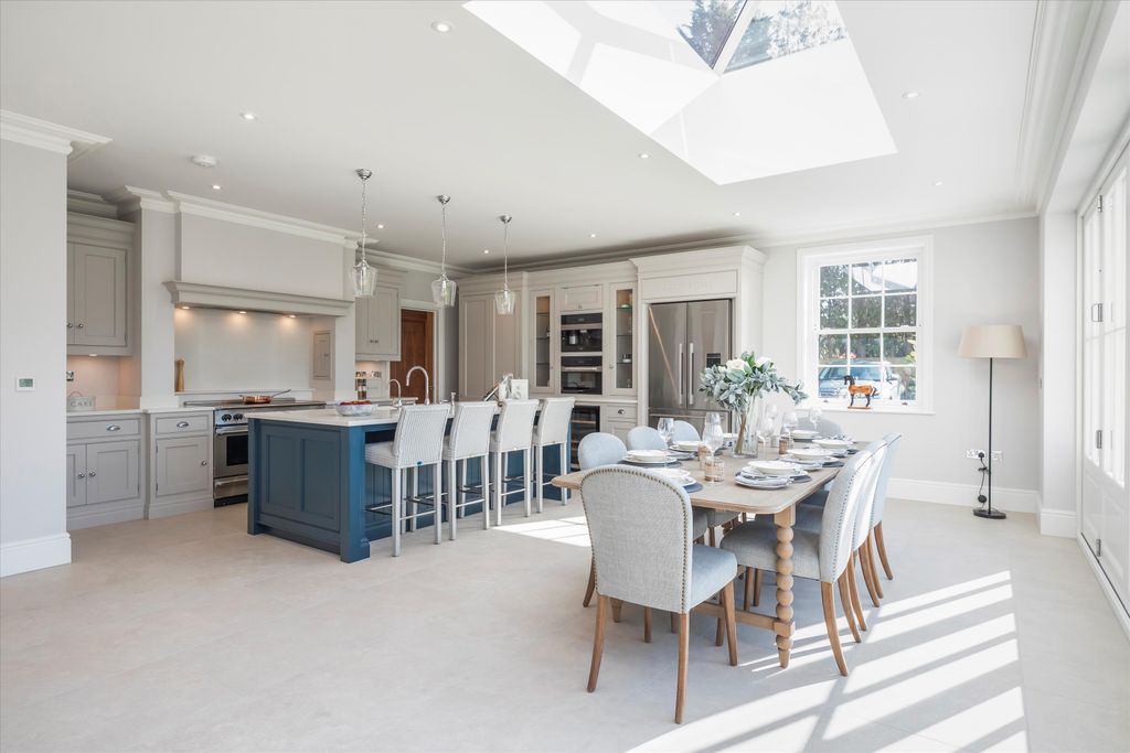 Additional image 7 of 6 bed detached house for saleKingston Road, Frilford, Abingdon, Oxfordshire OX13