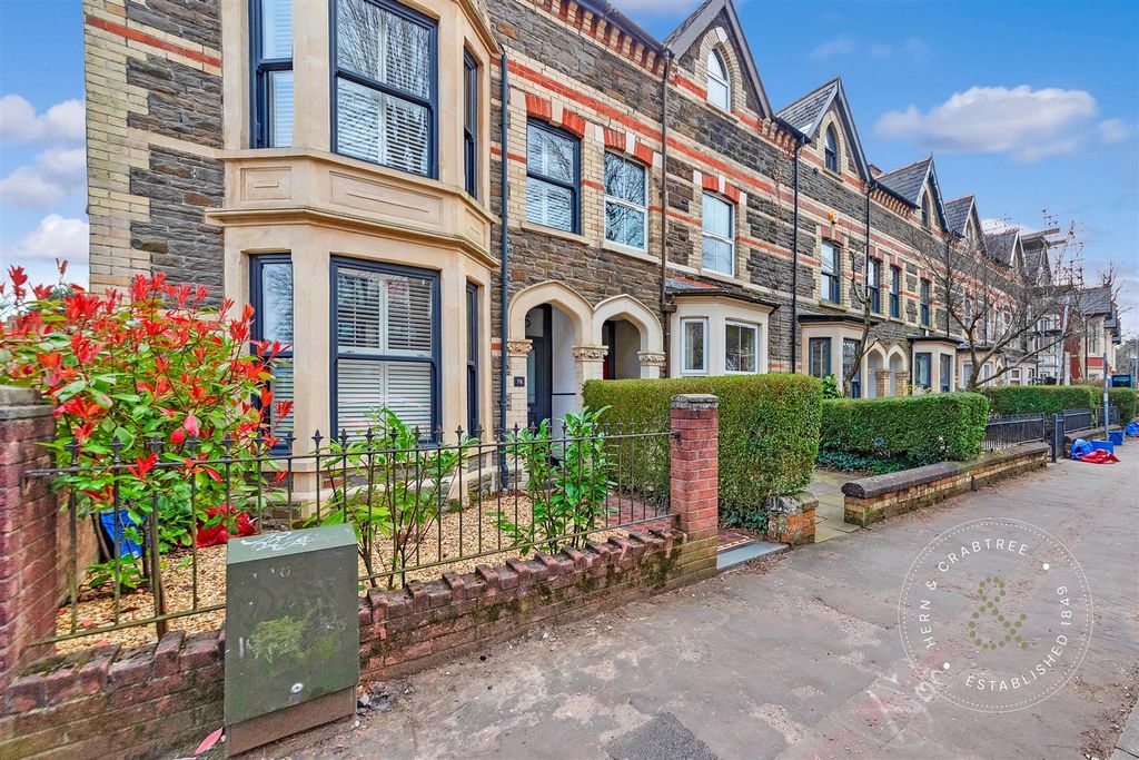 4 bed terraced house for saleRomilly Crescent, Pontcanna, Cardiff CF11