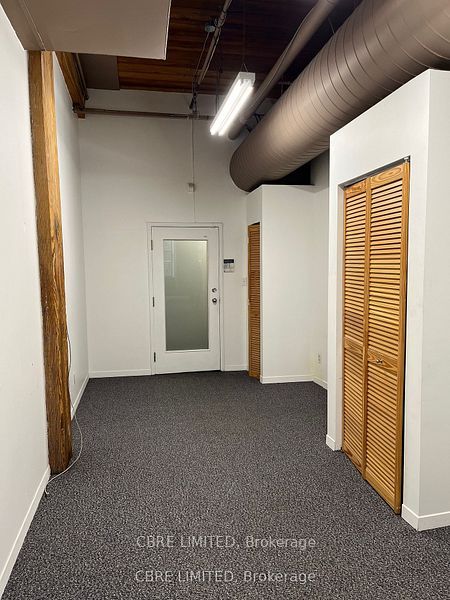 206-2 Berkeley Street, Toronto, ON, M5A 4J5 photo 3