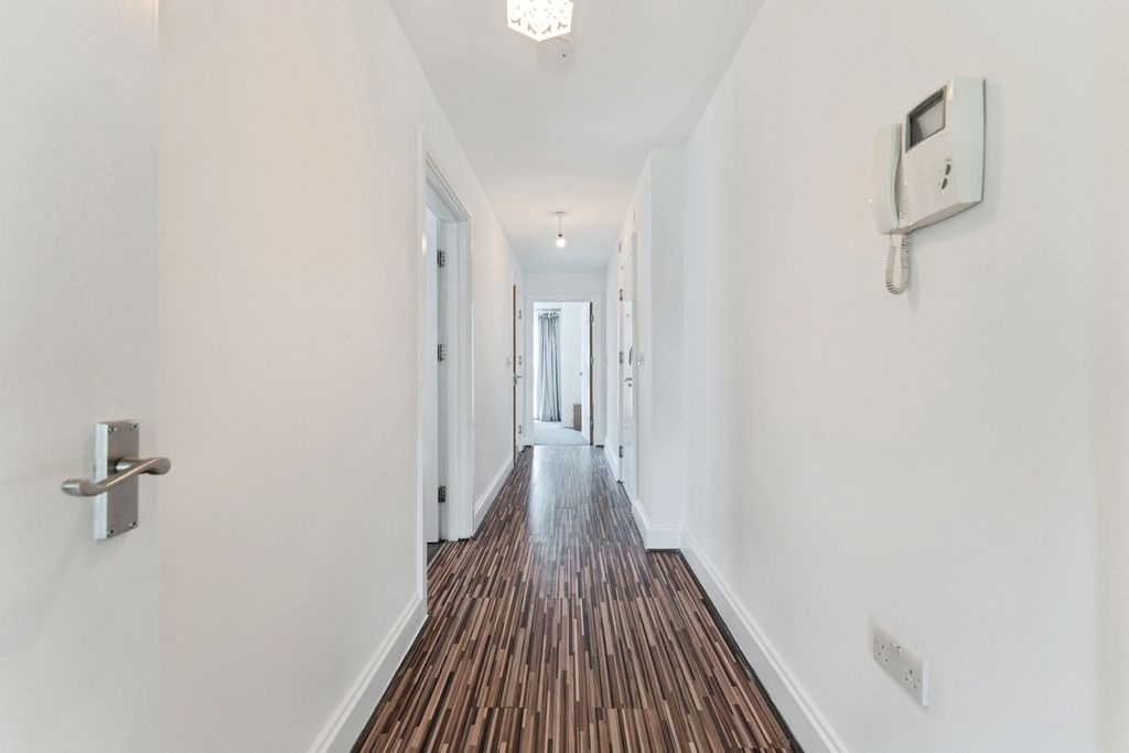 Additional image 12 of 2 bed flat for salePepys Court, Cambridge, Cambridgeshire CB4