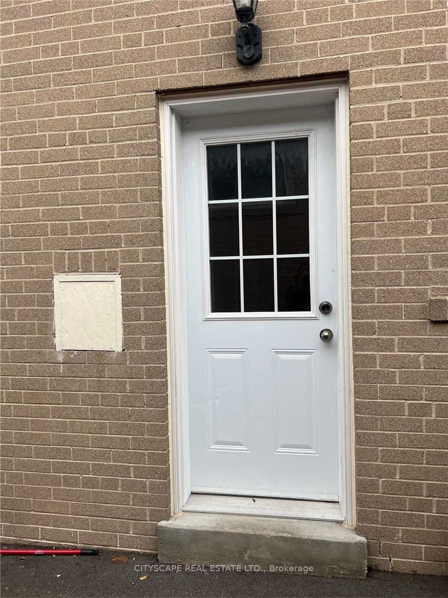 Additional image 3 of Ground & Low-46 Baltray Crescent, Toronto, ON, M3A 2H4
