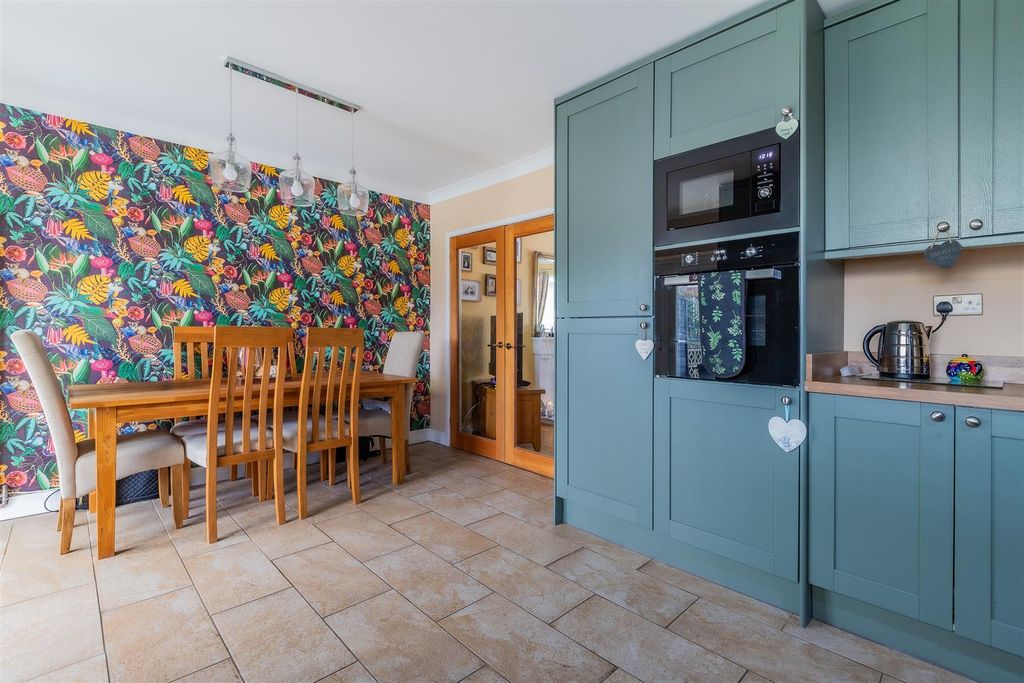 Additional image 8 of 3 bed property for saleFairwood Road, Fairwater, Cardiff CF5