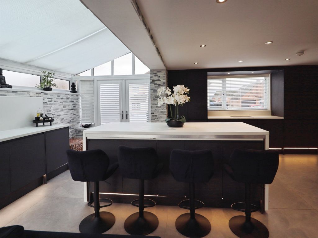 Additional image 7 of 4 bed detached house for saleLangport Avenue, Llanrumney, Cardiff CF3