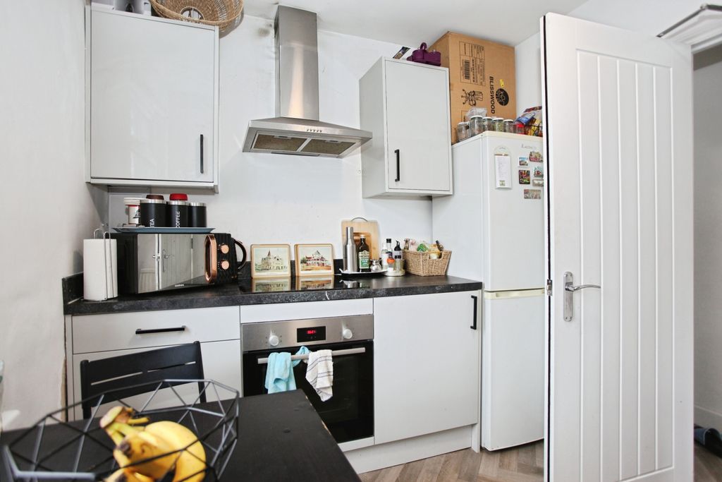 Additional image 34 of 5 bed end terrace house for saleCaerleon Road, Newport NP19