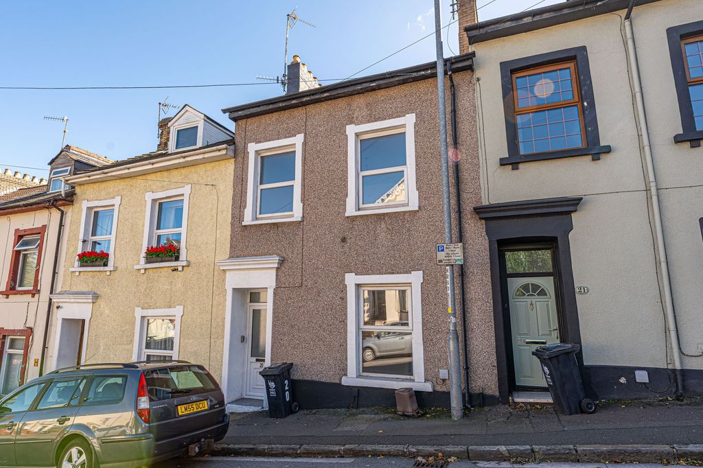 4 bed terraced house for saleCaerau Road, Newport NP20