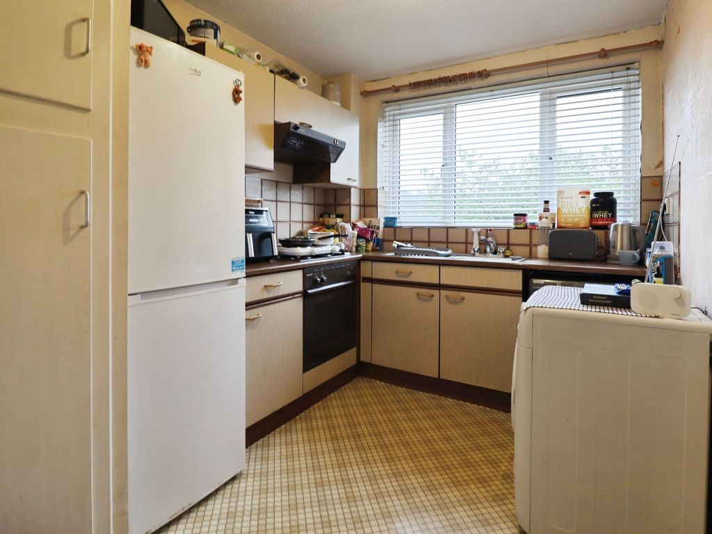 Additional image 12 of 2 bed flat for saleTidenham Road, Cardiff CF5