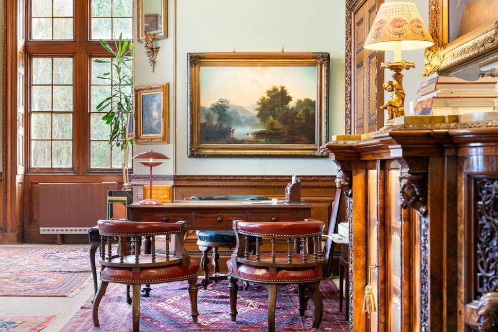 Additional image 11 of 3 bed flat for saleSherbourne House, Sherborne, The Cotswolds GL54