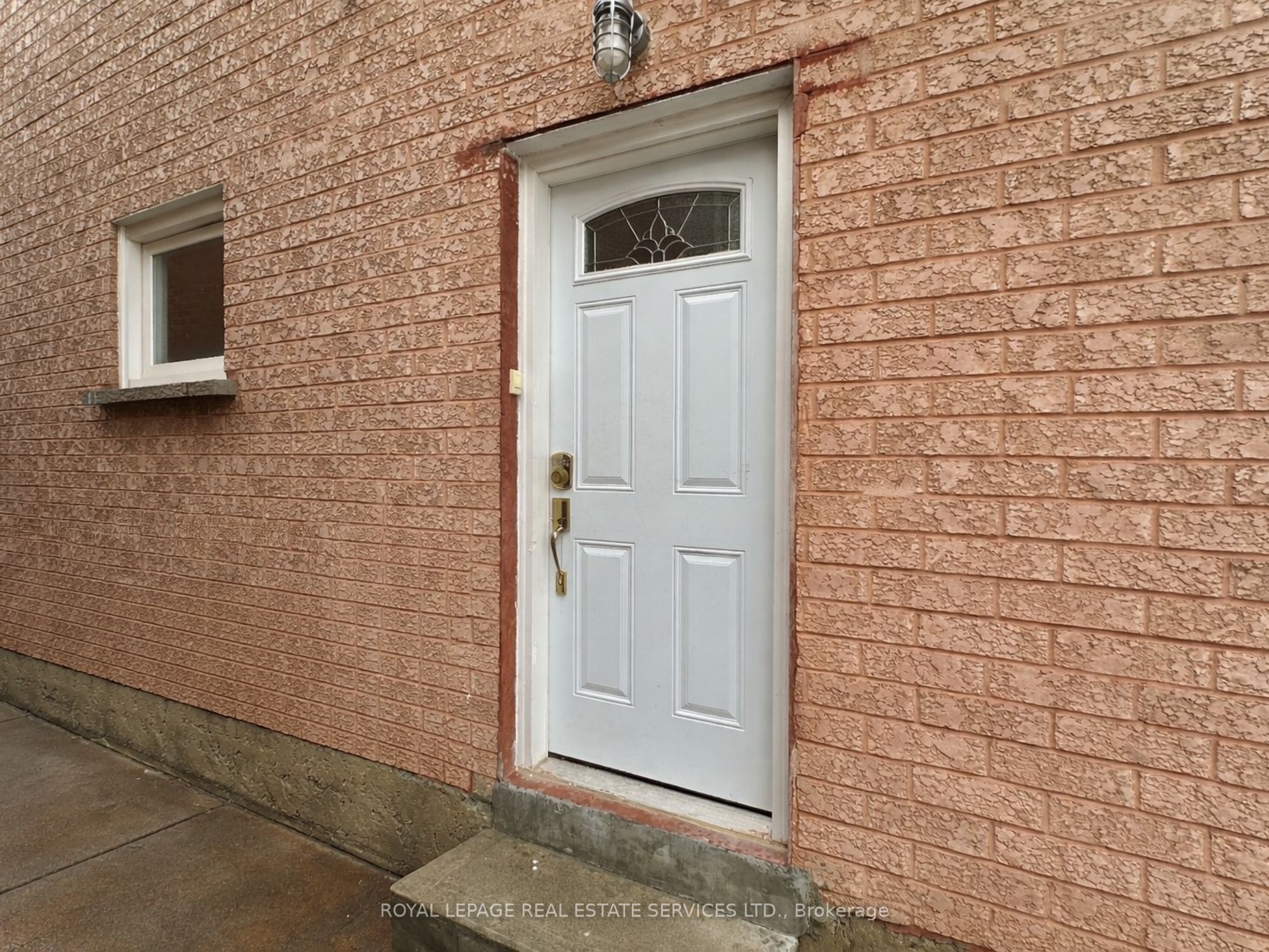 Additional image 2 of Bsmt-1365 Willowvale Gardens, Mississauga, ON, L5V 1V1
