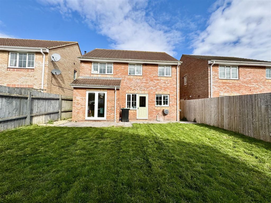 Additional image 20 of 4 bed detached house for saleWoodpecker Close, Rogiet, Caldicot NP26