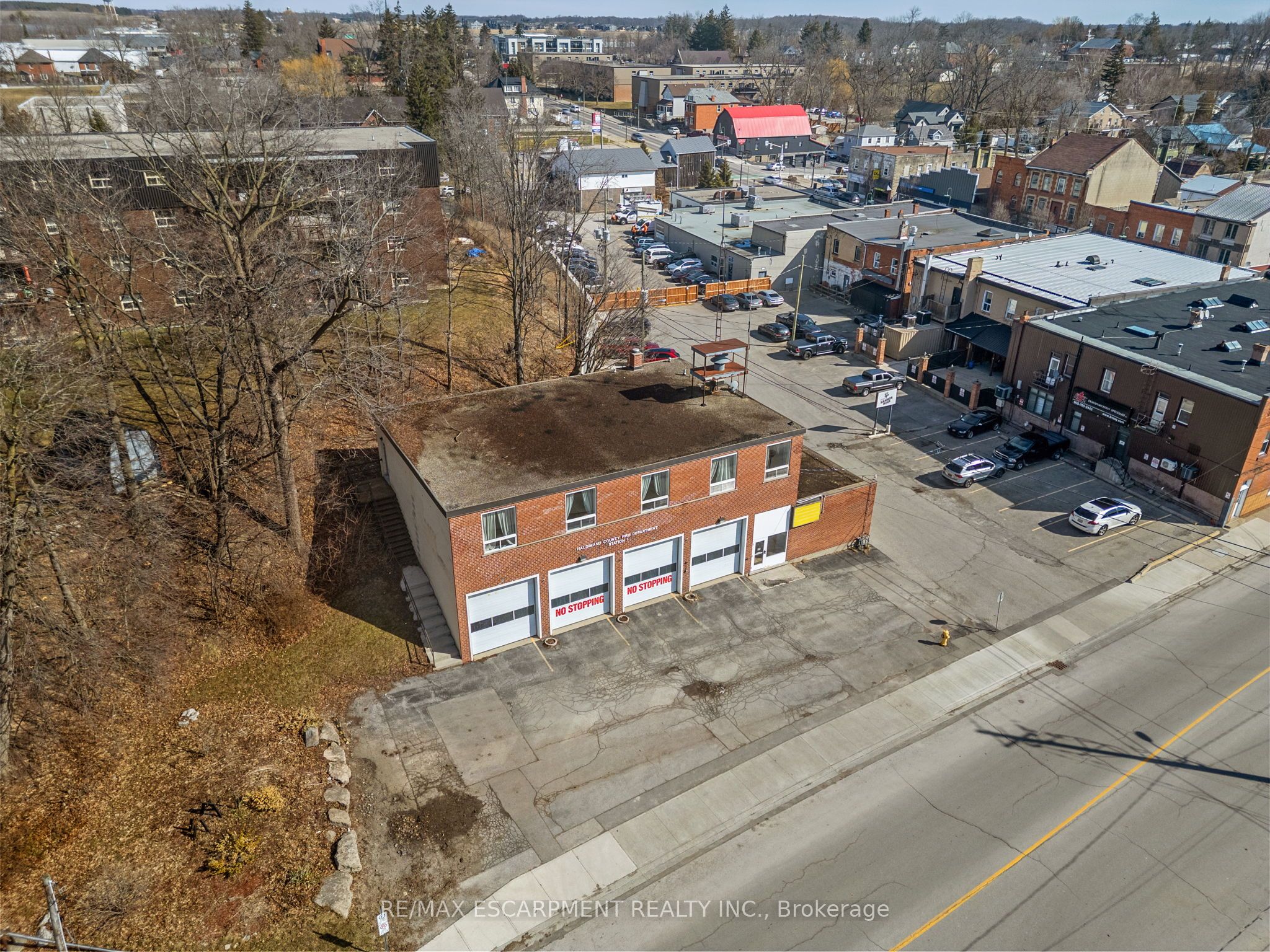 Additional image 3 of 10 & 28 Caithness Street W, Haldimand, ON, N3W 1L1