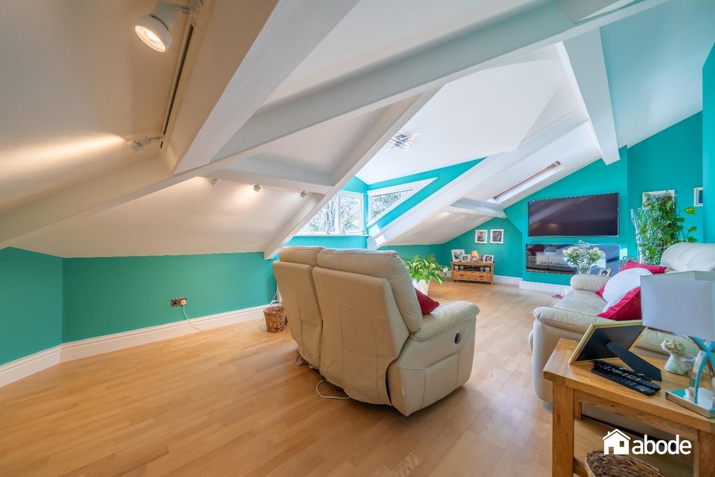 Additional image 11 of 4 bed flat for saleGreen Lane, Mossley Hill, Liverpool L18