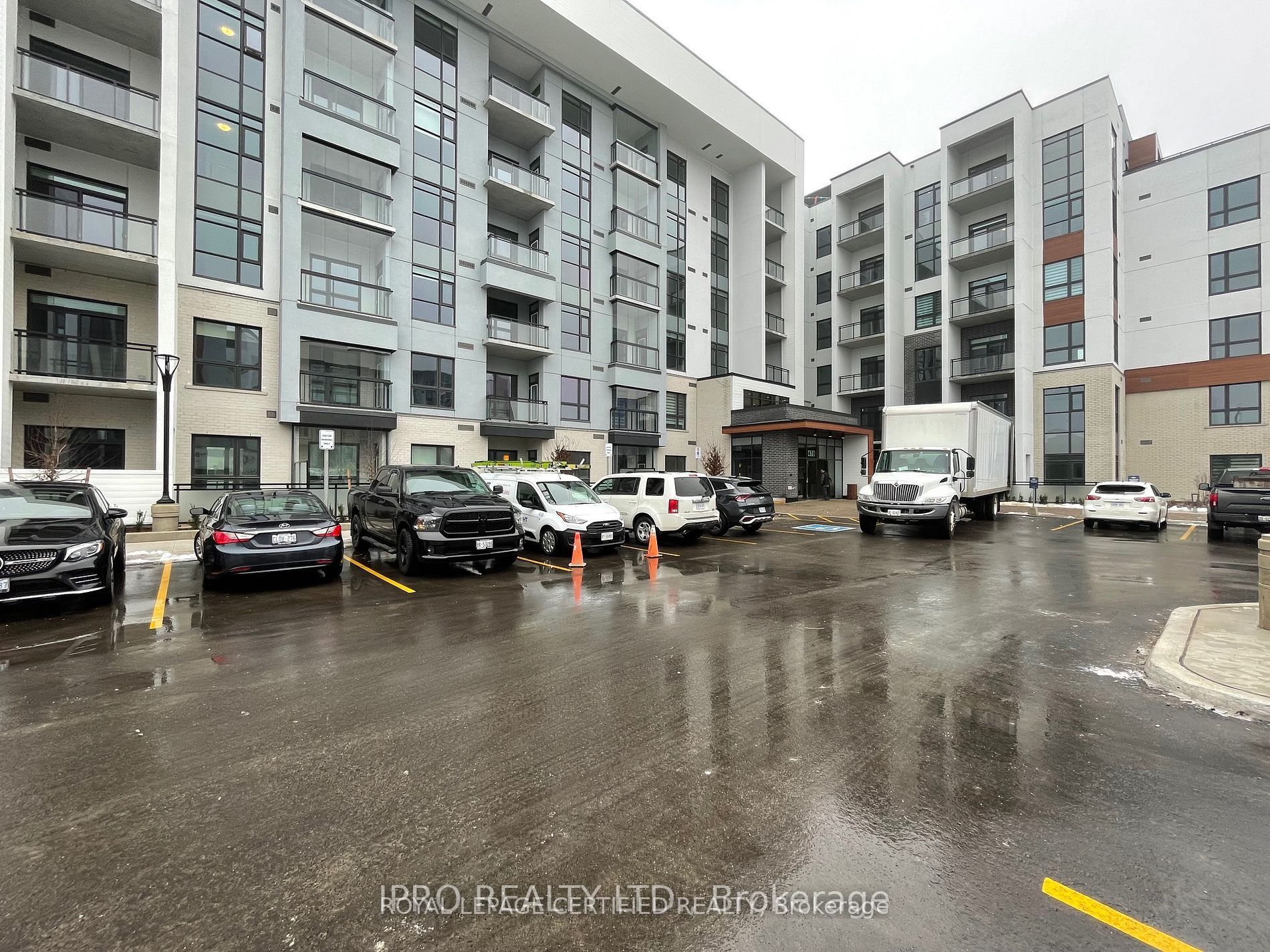 308-470 Gordon Krantz Avenue, Milton, ON, L9E 1Z3
