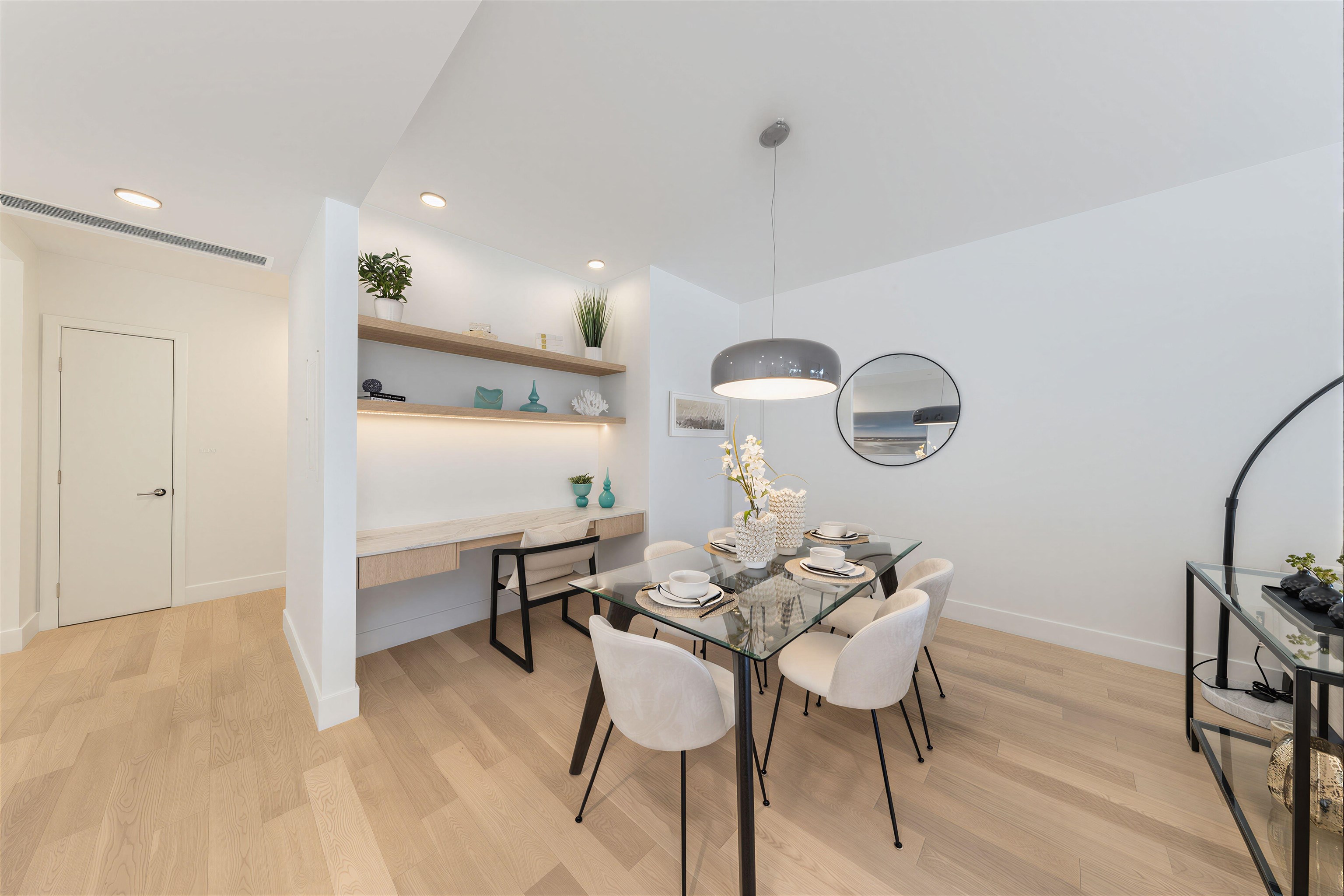 Additional image 5 of 201-1475 Foster Street, Surrey, BC, V4B 3W7