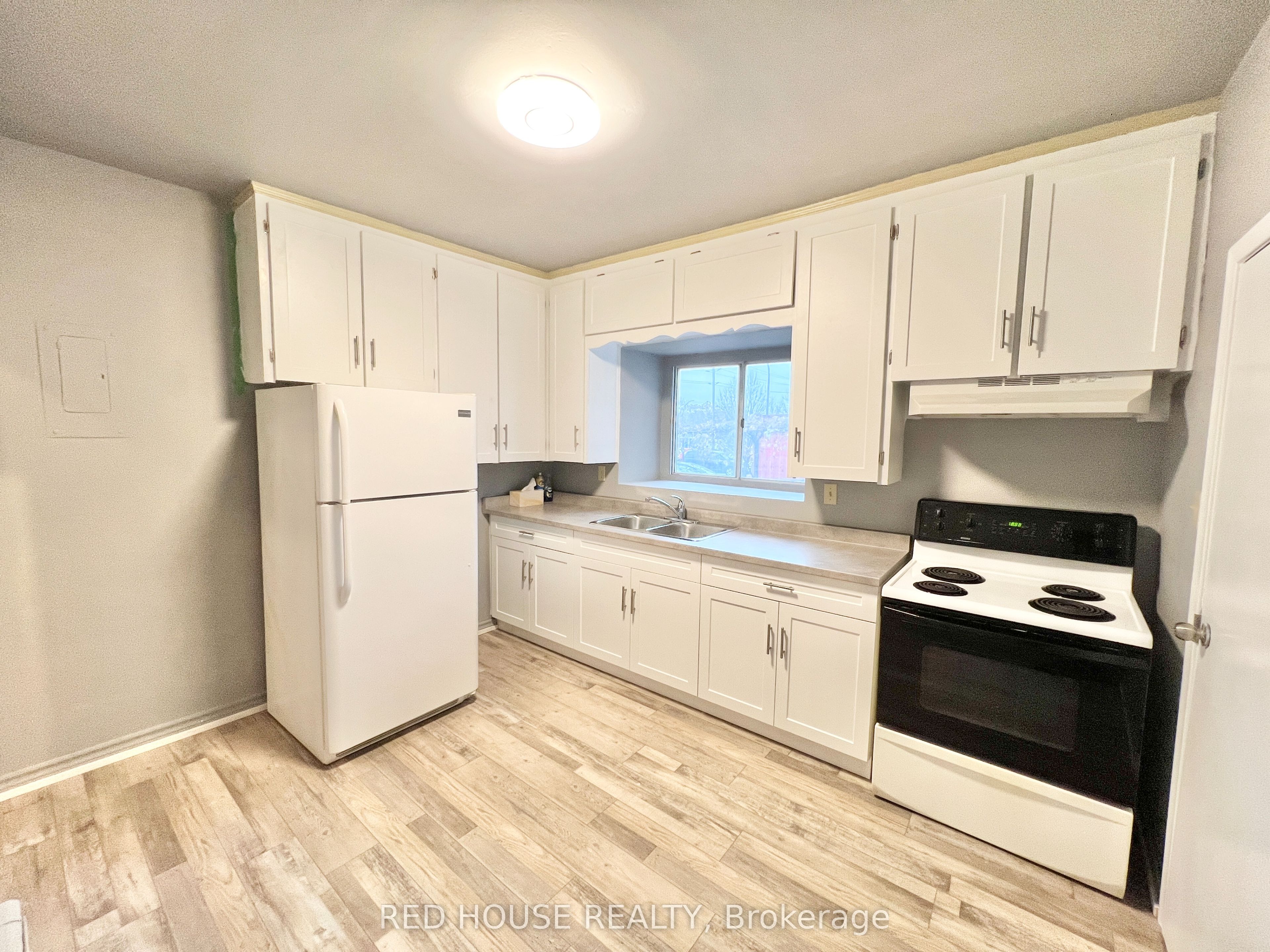 Additional image 5 of #1-55 John Street, Thorold, ON, L2V 2S7