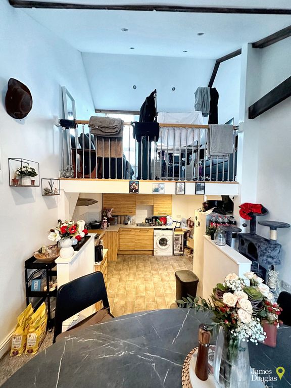 2 bed flat for saleWordsworth Avenue, Roath CF24 photo 4