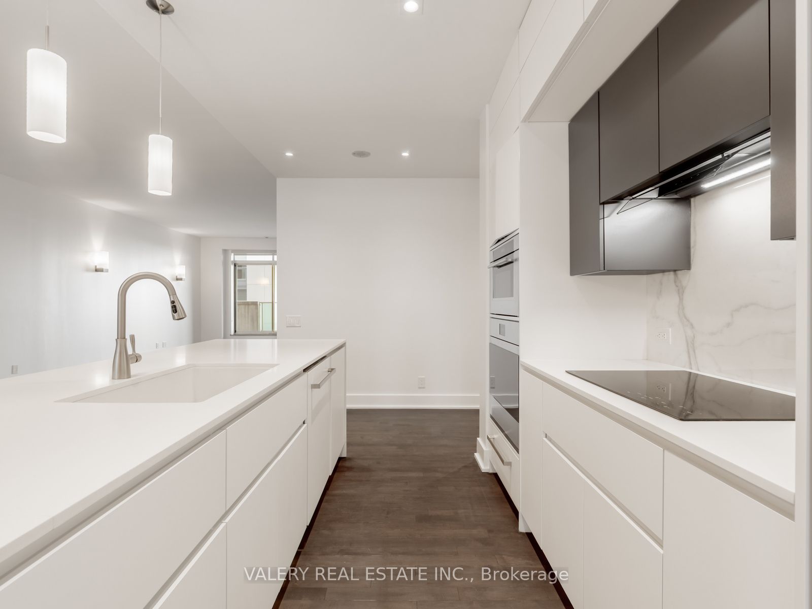 Additional image 6 of 14D-61 Yorkville Avenue, Toronto, ON, M5R 3V6