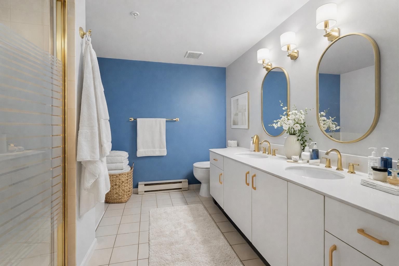 Additional image 3 of 203-5550 14b Avenue, Delta, BC, V4M 2G6