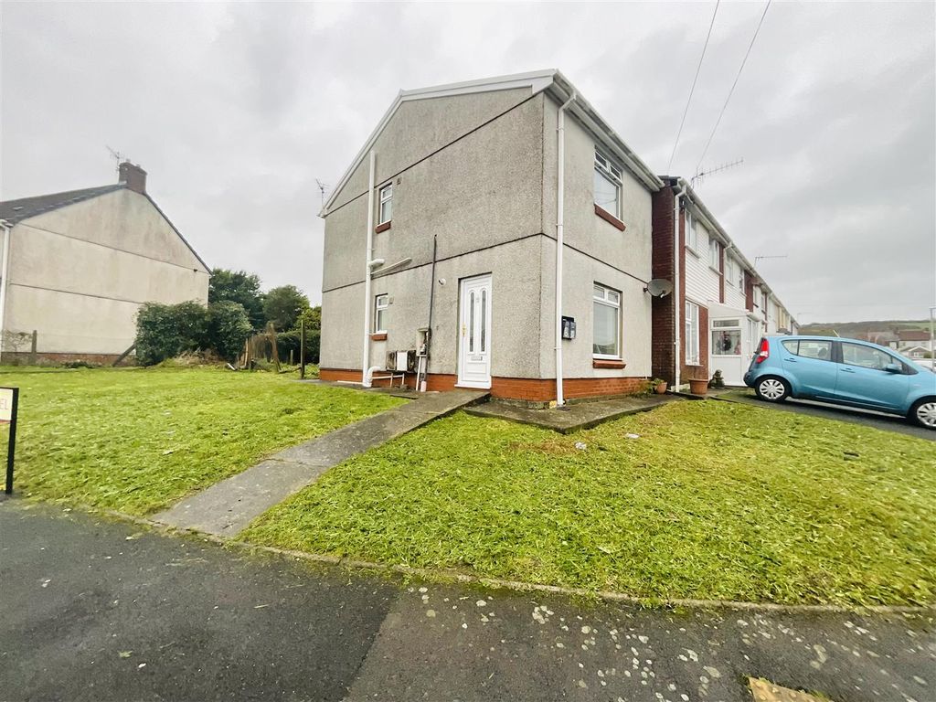 Additional image 19 of 2 bed flat for saleSandfield Road, Burry Port SA16
