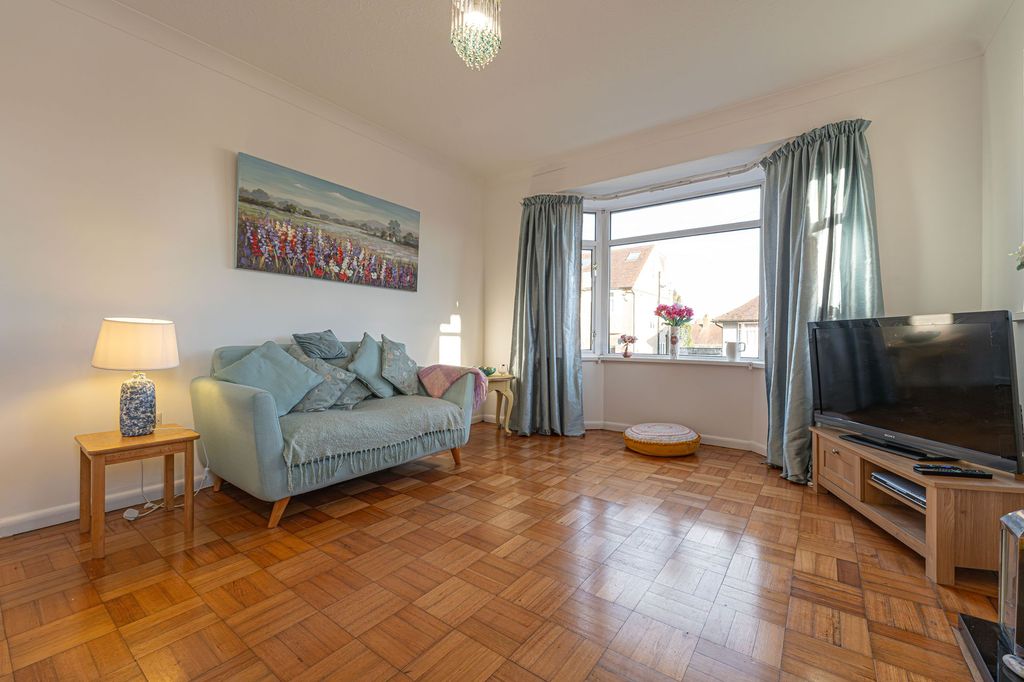 Additional image 3 of 3 bed detached bungalow for saleRidgeway Crescent, Newport NP20